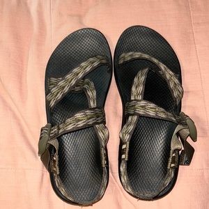 men’s chacos